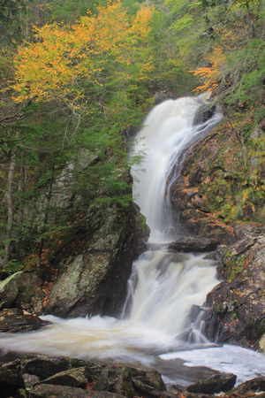 Campbell Falls in Autumn