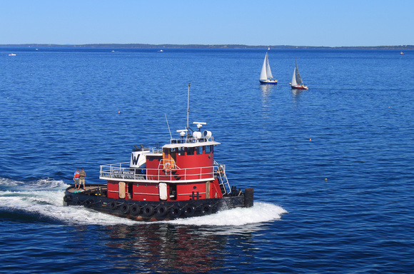 Rockland Breakwater Lighthouse View Tugboat