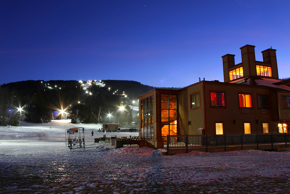 Wachusett Mountain Ski Area Lodge