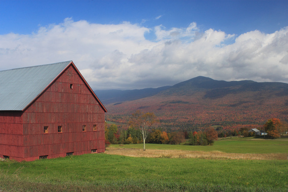 Lincoln Red Barn and Mount Abraham