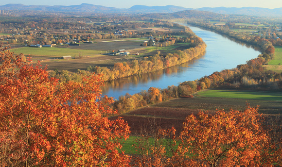 Mount Sugarloaf Connecticut River Valley Fall Foliage CR