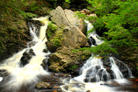 Bear's Den Waterfall